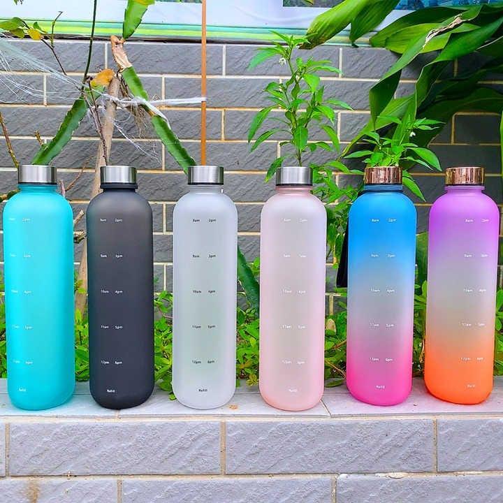 Multi color insulated water bottle perfect for gym and outdoor.